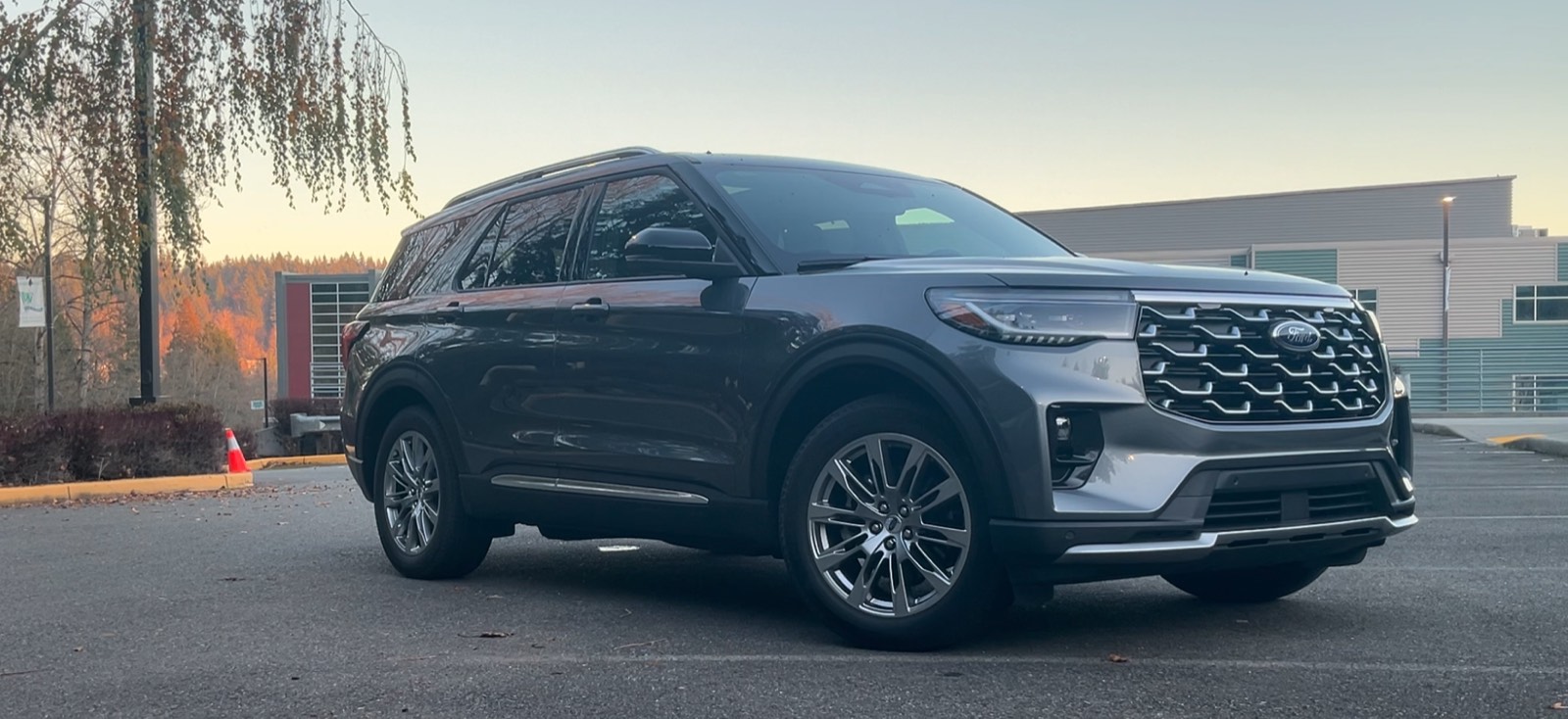 2025 Ford Explorer Platinum: Luxury Meets Capability in a Family SUV
